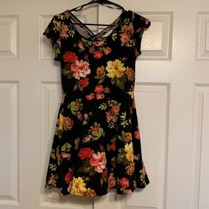 Only worn once summary elegant dress No longer needed in my closet